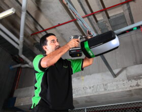 Garage doors repair and maintenance in Sydney